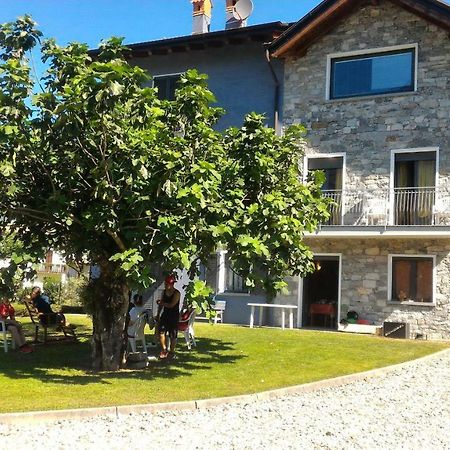 Casa Vacanze Zia Vivina B N Sorico Buitenkant foto